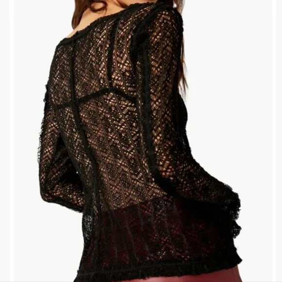 NWT Free People On the Road Twisted Lace Long Sleeve Top size:  EXTRA SMALL - Picture 2 of 4